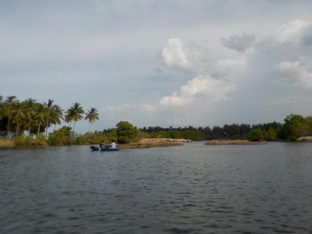 Reef Pasikudah Hotell Nachivantivu Eksteriør bilde